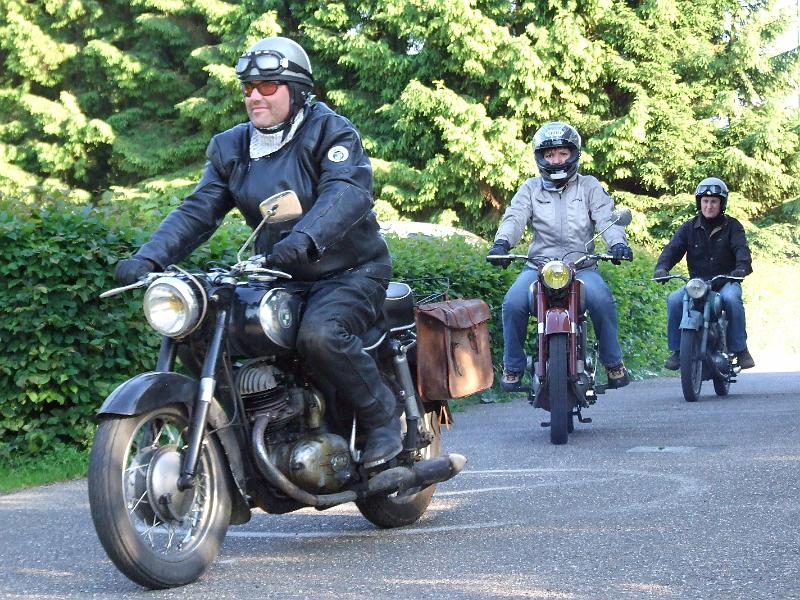 moto's schilde 500.JPG